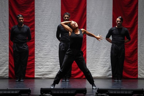 Сольная вариация в первой картине.