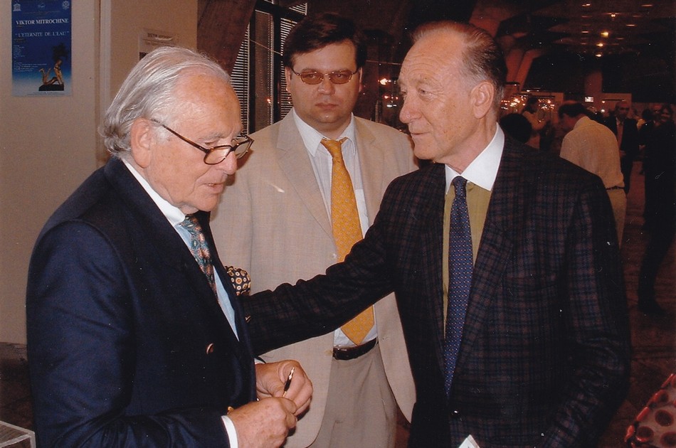 Родион Щедрин и Пьер Карден (Париж, ЮНЕСКО, 2003).