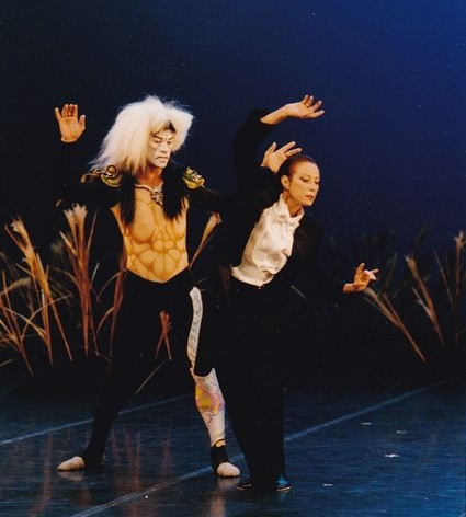 Майя Плисецкая и Патрик Дюпон в балете Мориса Бежара «Курозука» (Париж, 1995). 